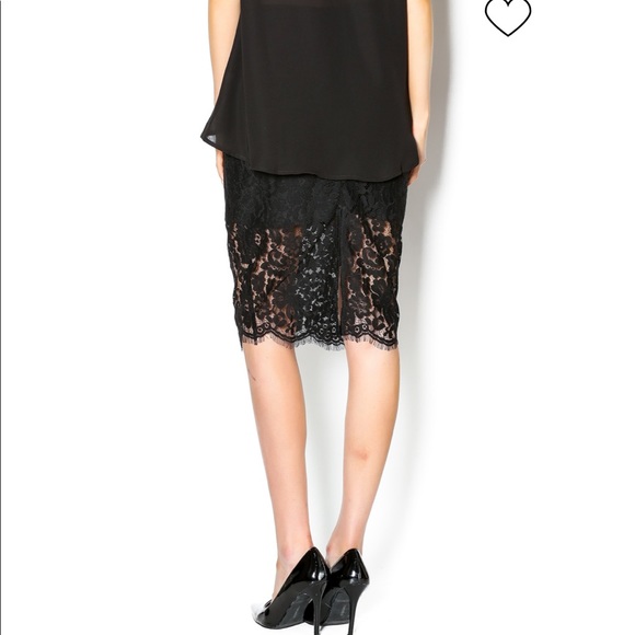 Black lace skirt (Size S) - Picture 4 of 9